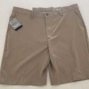 Greg Norman Signature Series Golf Men Casual Short